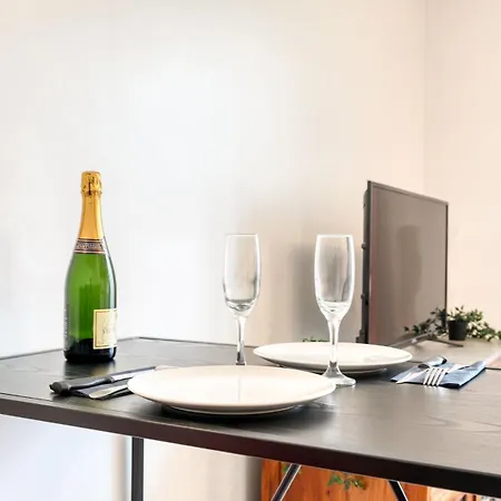 Superbe - Rickhoss Apartment